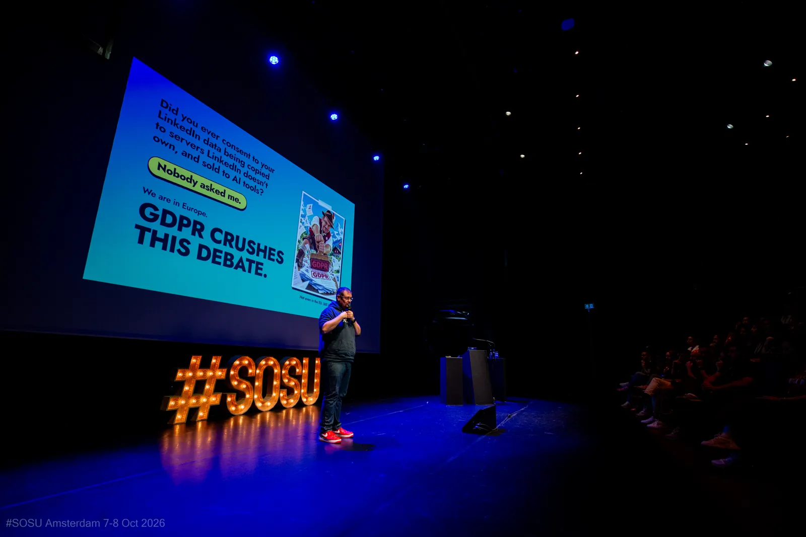 Le RGPD écrase ce débat, sur scène à SOSU Amsterdam.